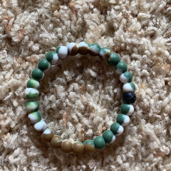 lokai bracelet pack - Picture 9 of 9